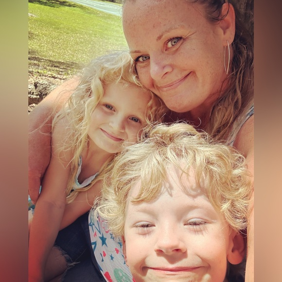 Hello, I’m Kristi the Glow Worm - Picture 3 of 16